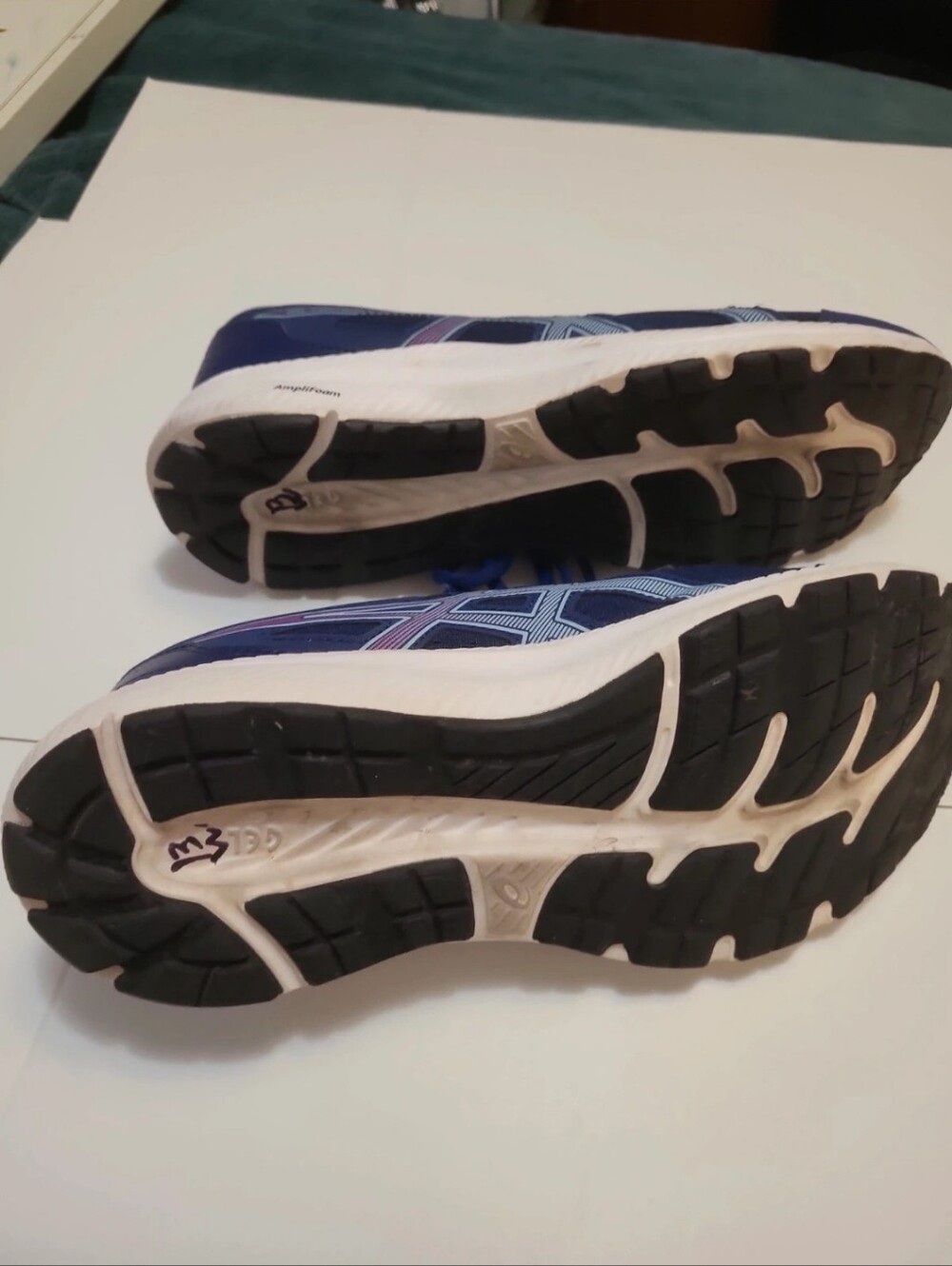 Asics Women's Deep Blue Athletic Running Shoes Size 9.5 - Picture 6 of 6